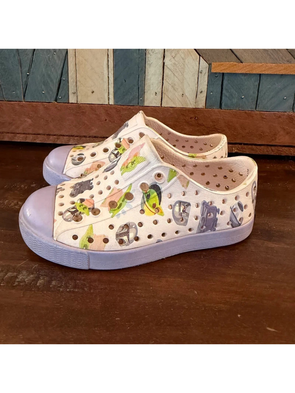 Native Shoes Kids Jefferson Star Wars Mandalorian Grogu Slip On Shoes Size C6